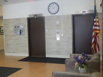 Wheeling lobby elevators
